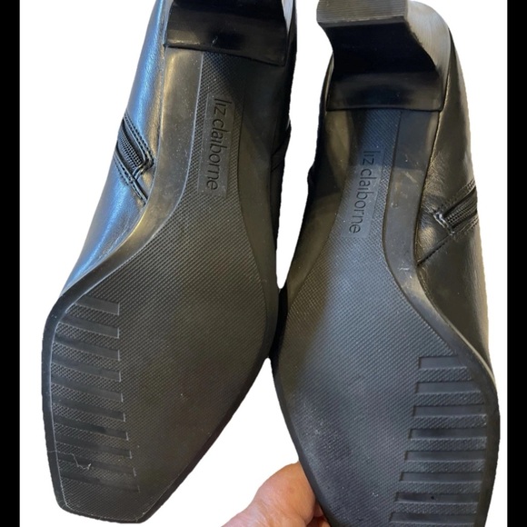 Liz Claiborne Black Leather Square-Toe Ankle Booties with Zipper - Picture 4 of 5